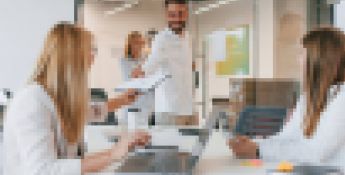 Cce5509d854d5323fa024f93ece99d6a